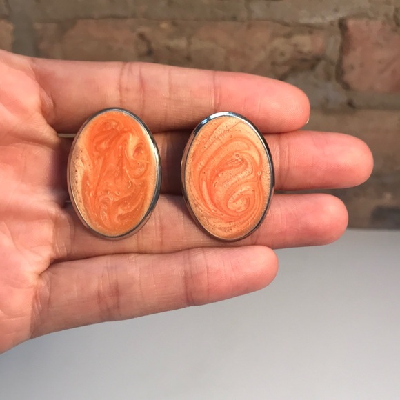 VINTAGE Peach swirl with silver earrings - Picture 1 of 3